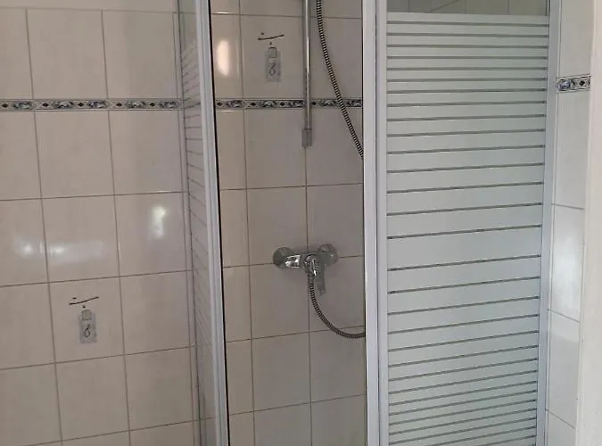 Bed & Breakfast Ferienzimmer Wenzel 3*